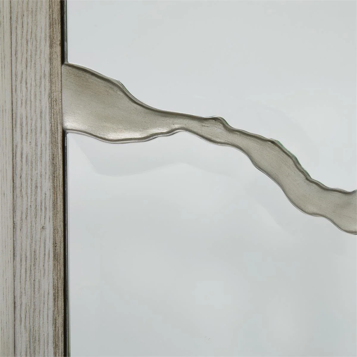 Ravine Silver Credenza - Image 3