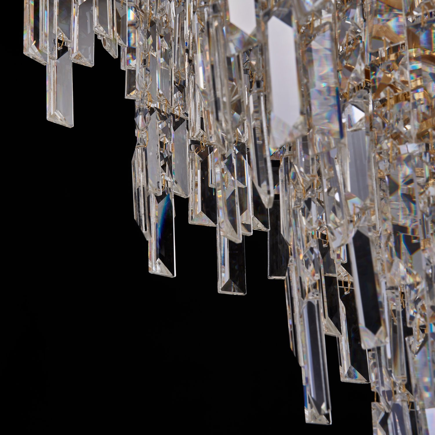 Cadere 40 IN Chandelier - Image 4