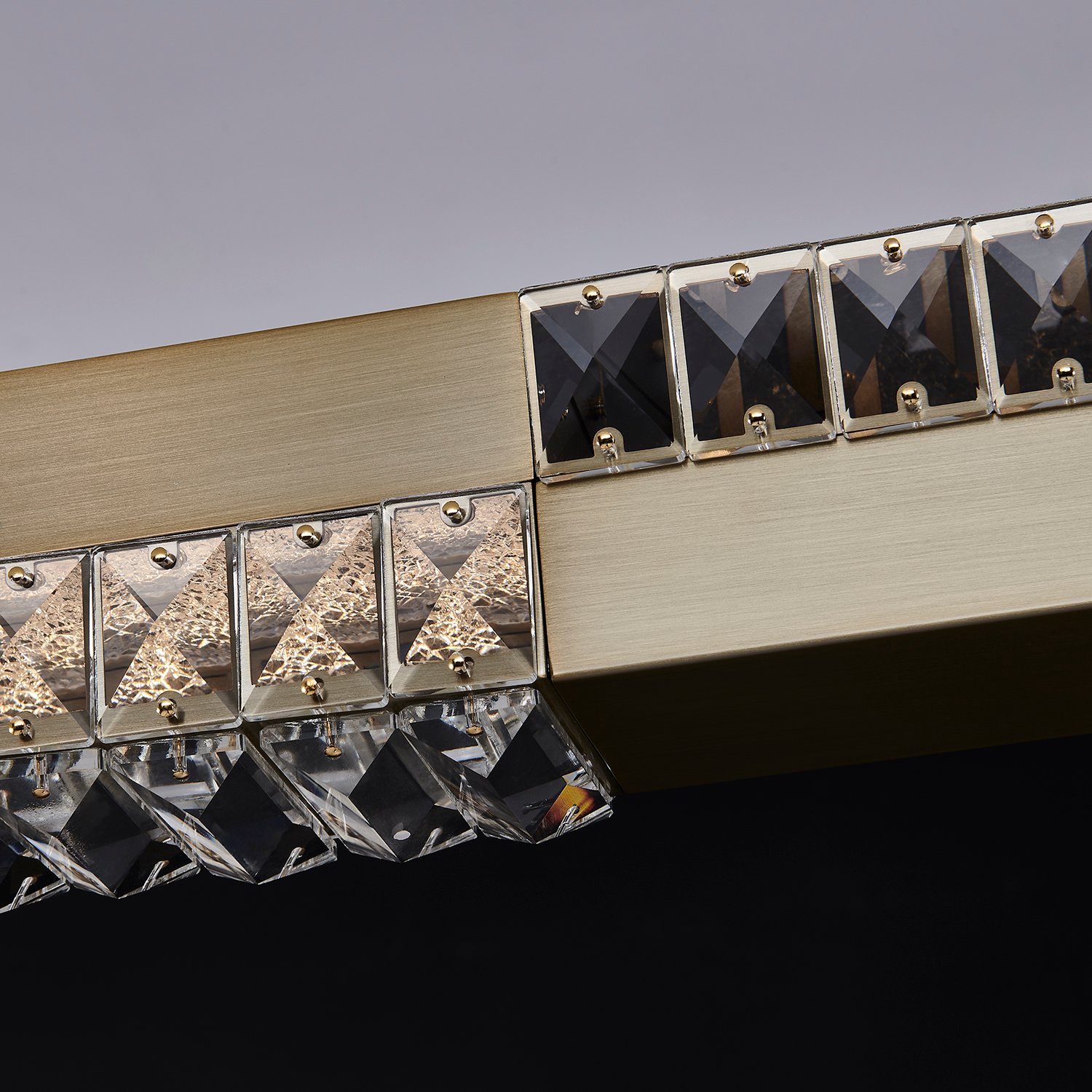 Dama 60IN Winter Brass Island - Image 3