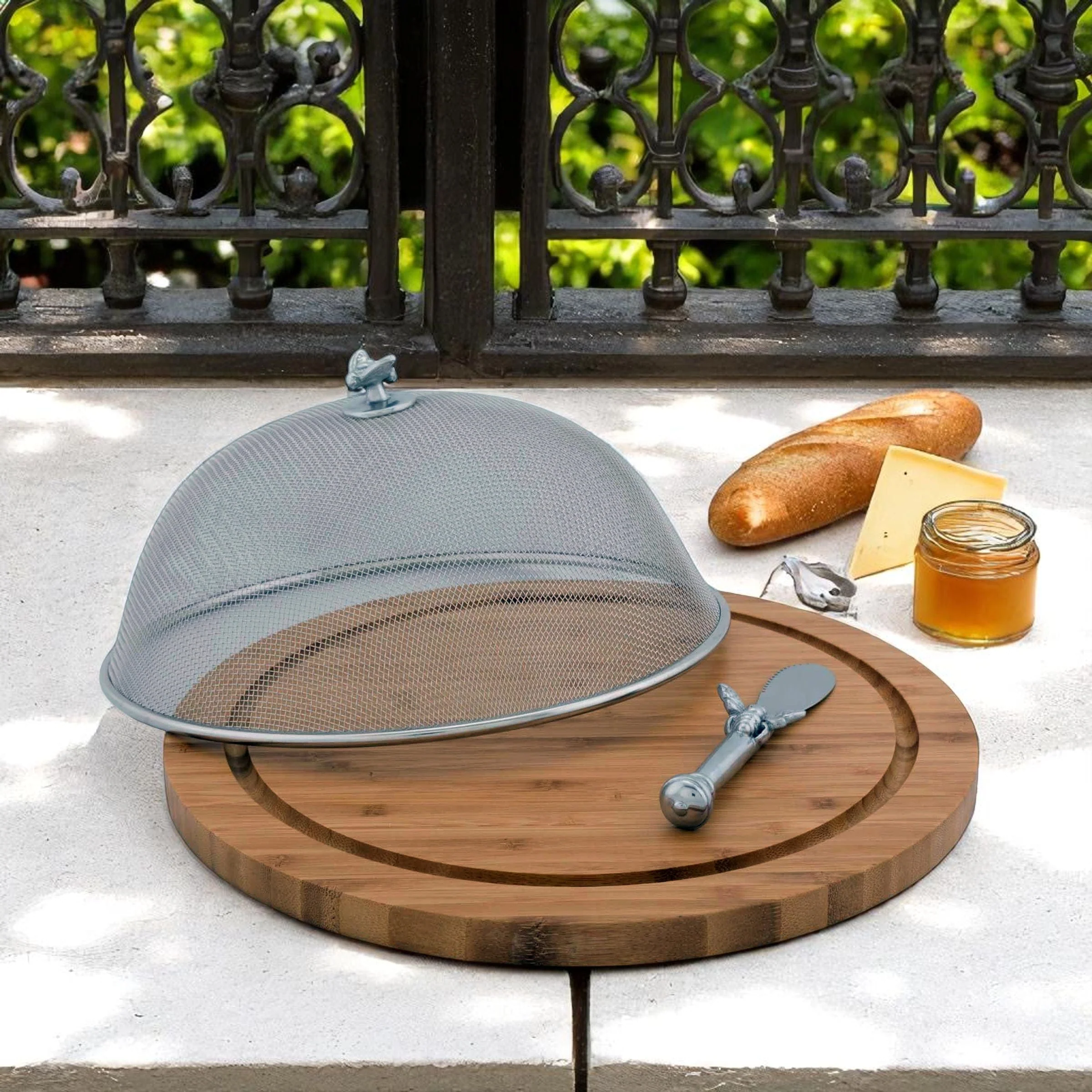 Bee 3 Piece Picnic Cheese Board / Spreader - Image 2