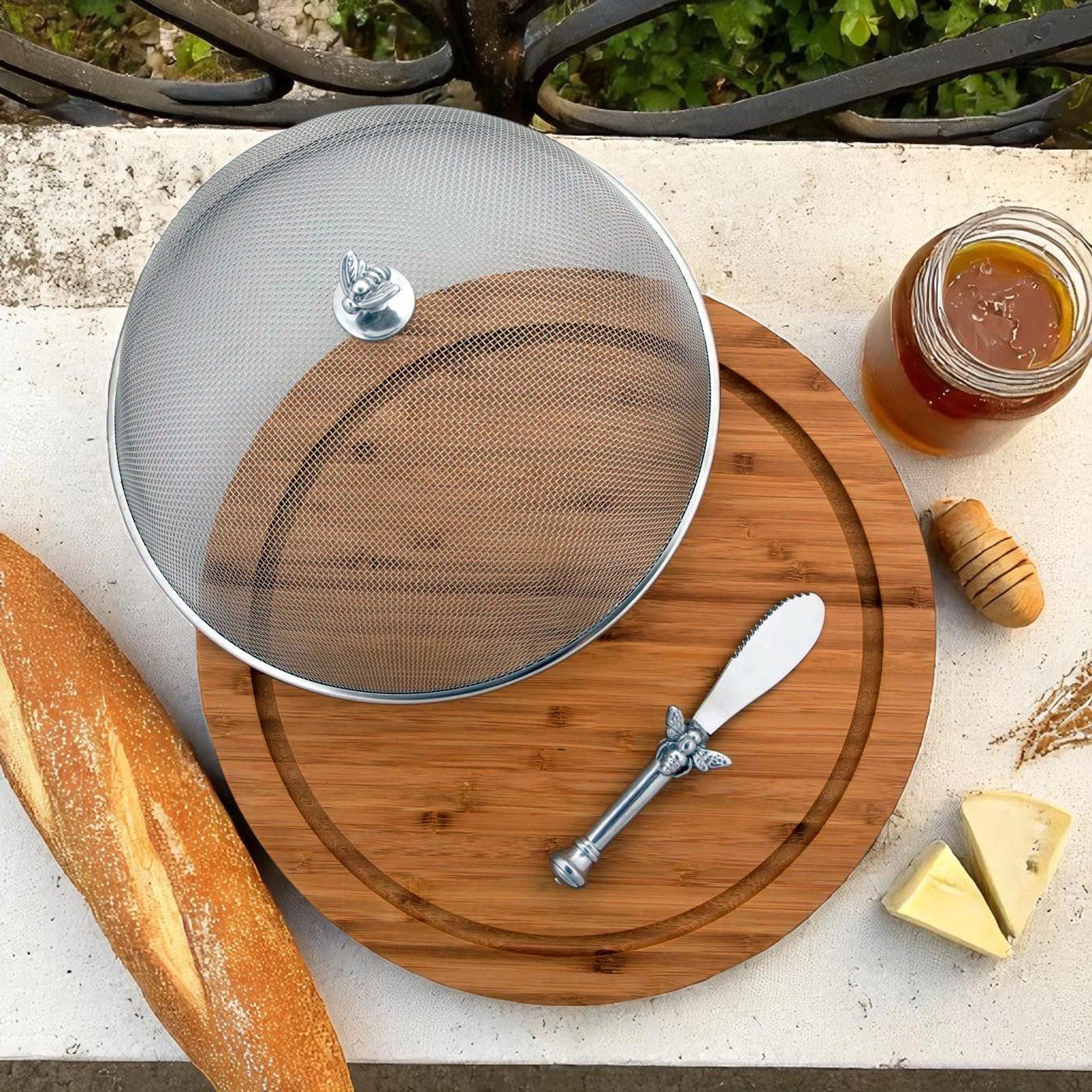 Bee 3 Piece Picnic Cheese Board / Spreader - Image 4