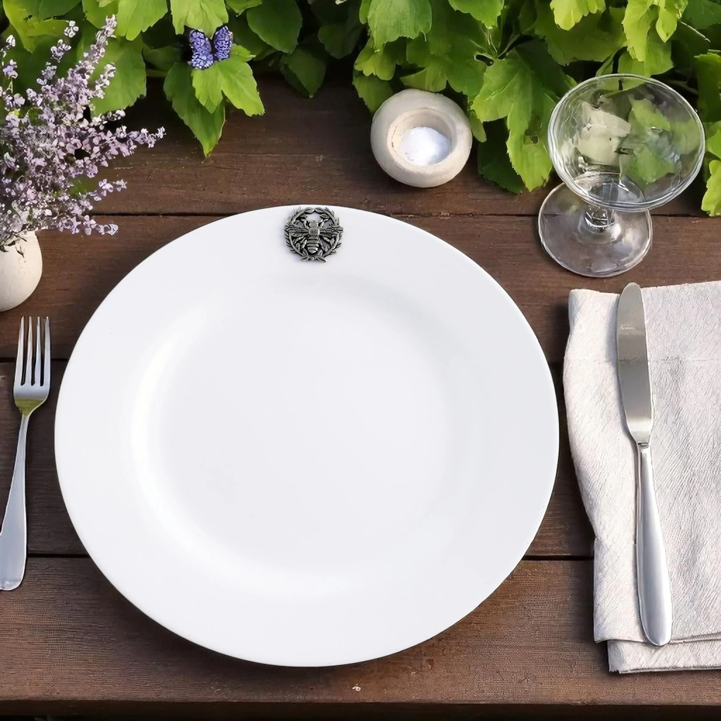 Bee Melamine Lunch Plates - Set of 4 - Image 3