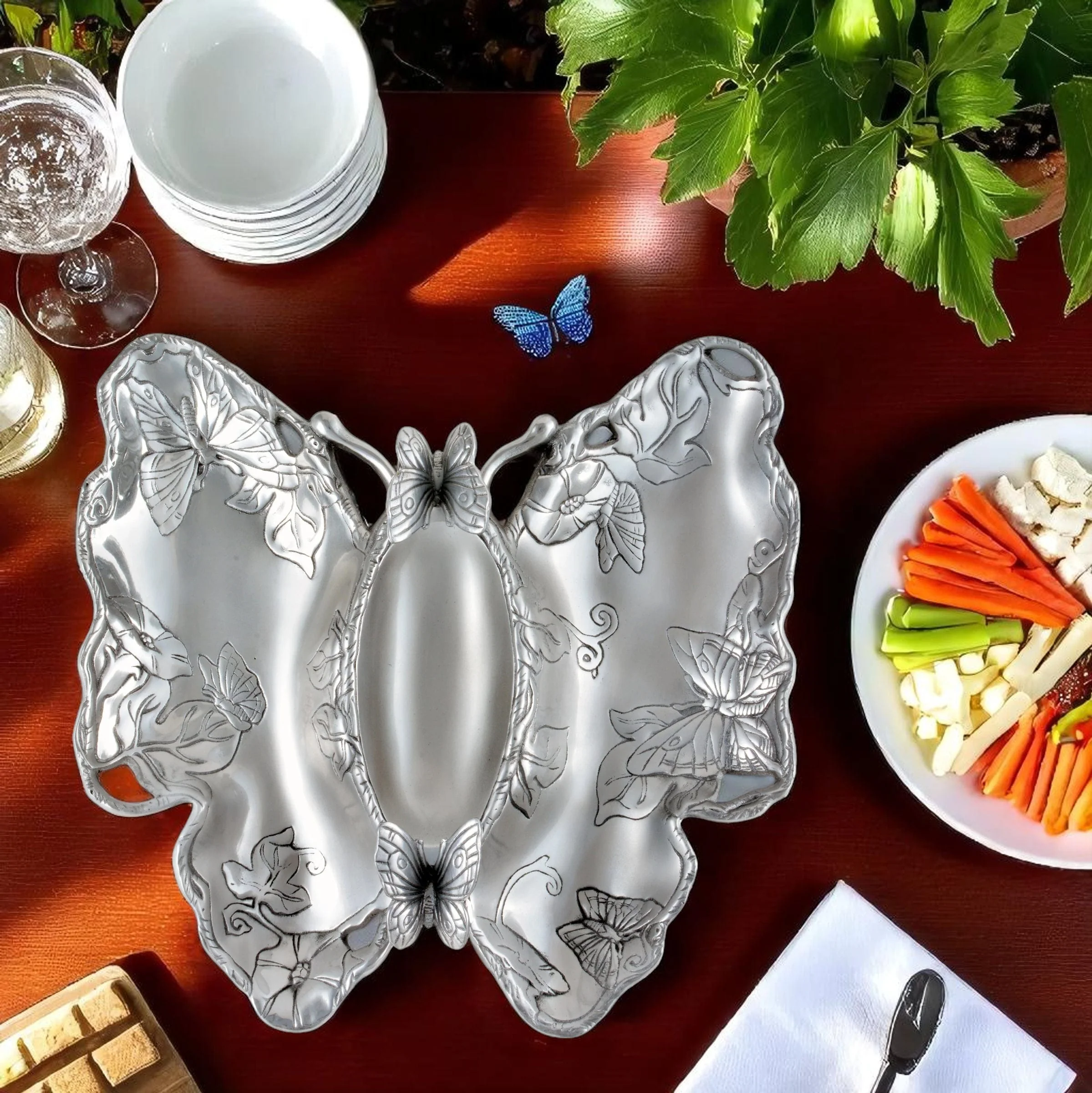 Butterfly Chip and Dip - Image 2