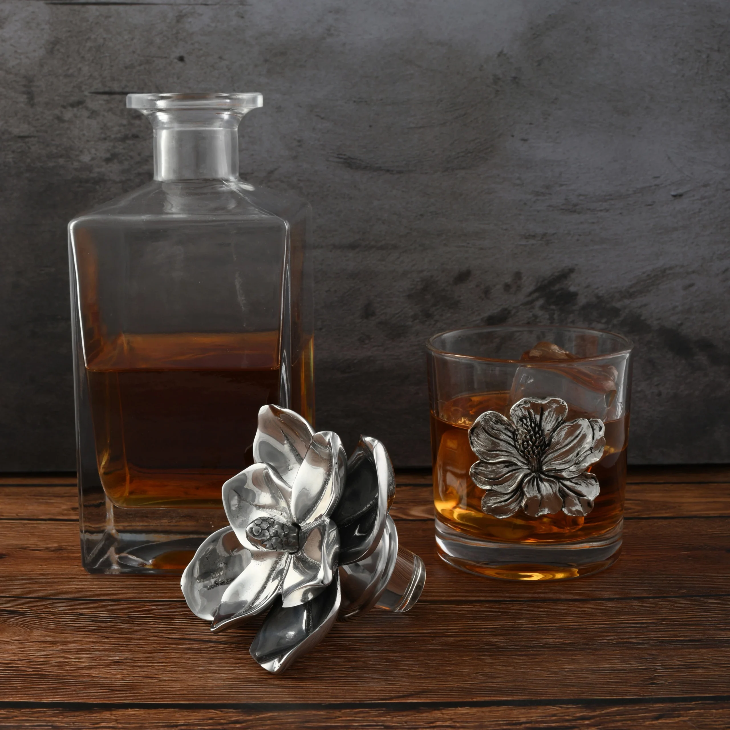 Magnolia Decanter Set with Glasses - Image 6