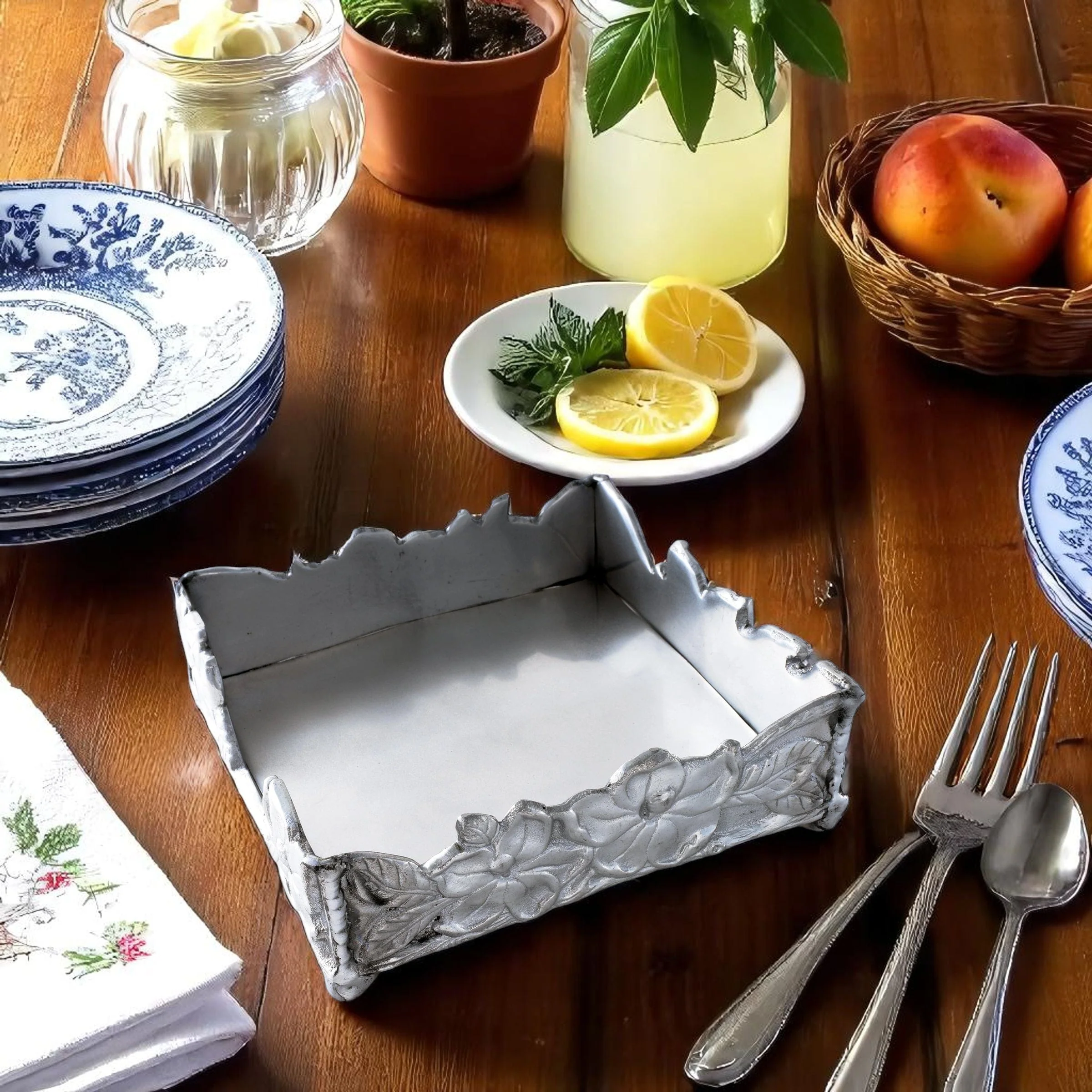 Magnolia Luncheon Napkin Box - Image 5