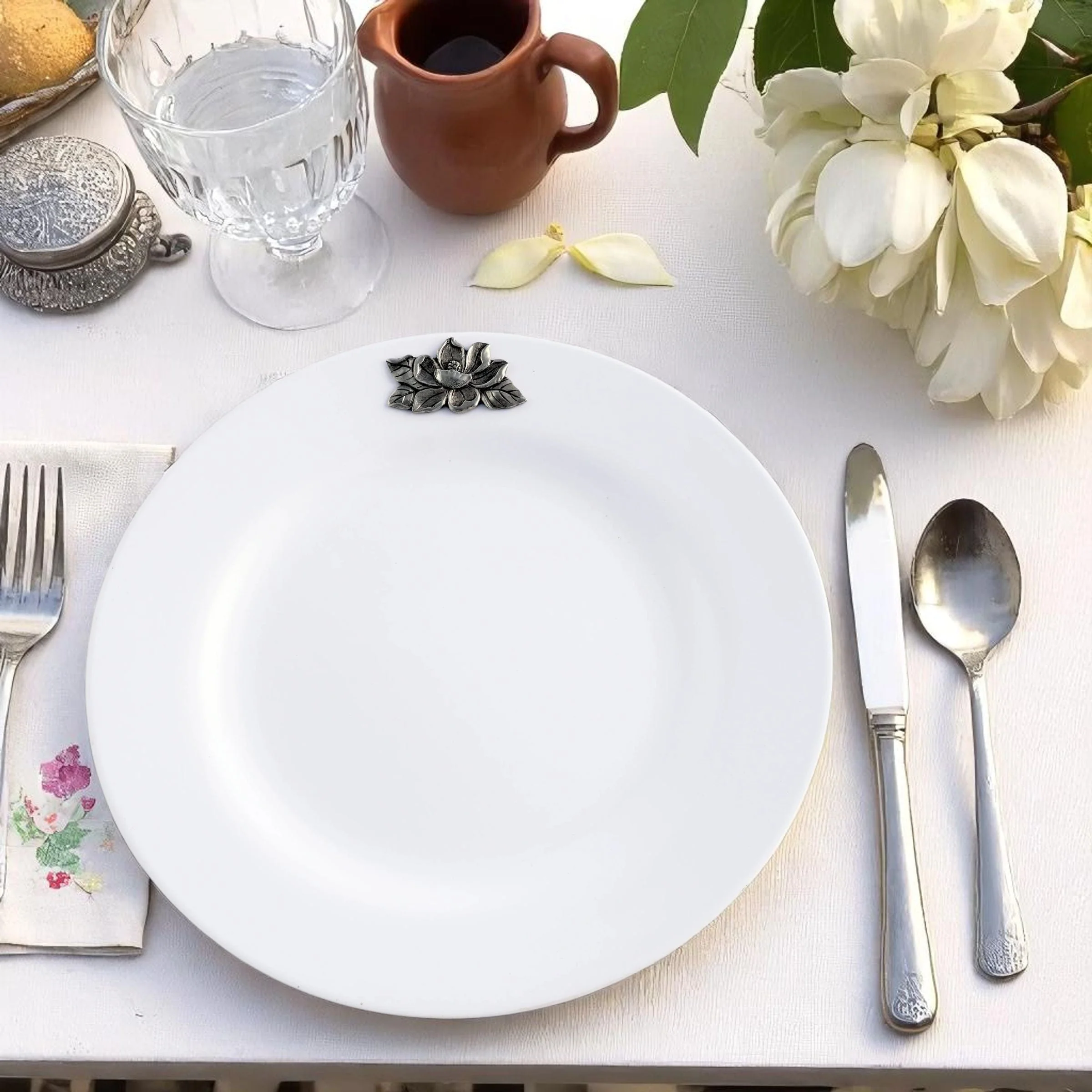 Magnolia Melamine Lunch Plates - Set of 4 - Image 2