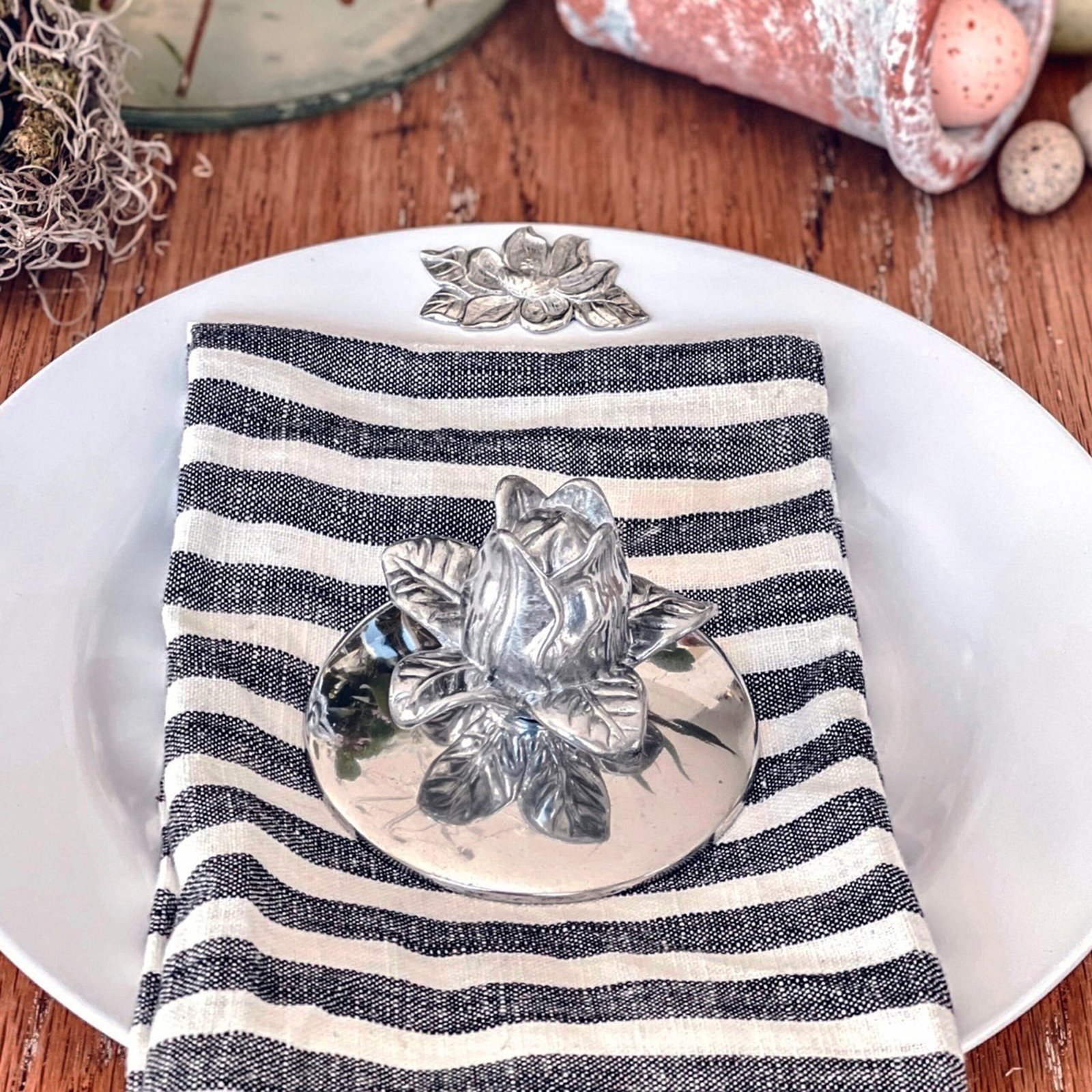 Magnolia Melamine Lunch Plates - Set of 4 - Image 4