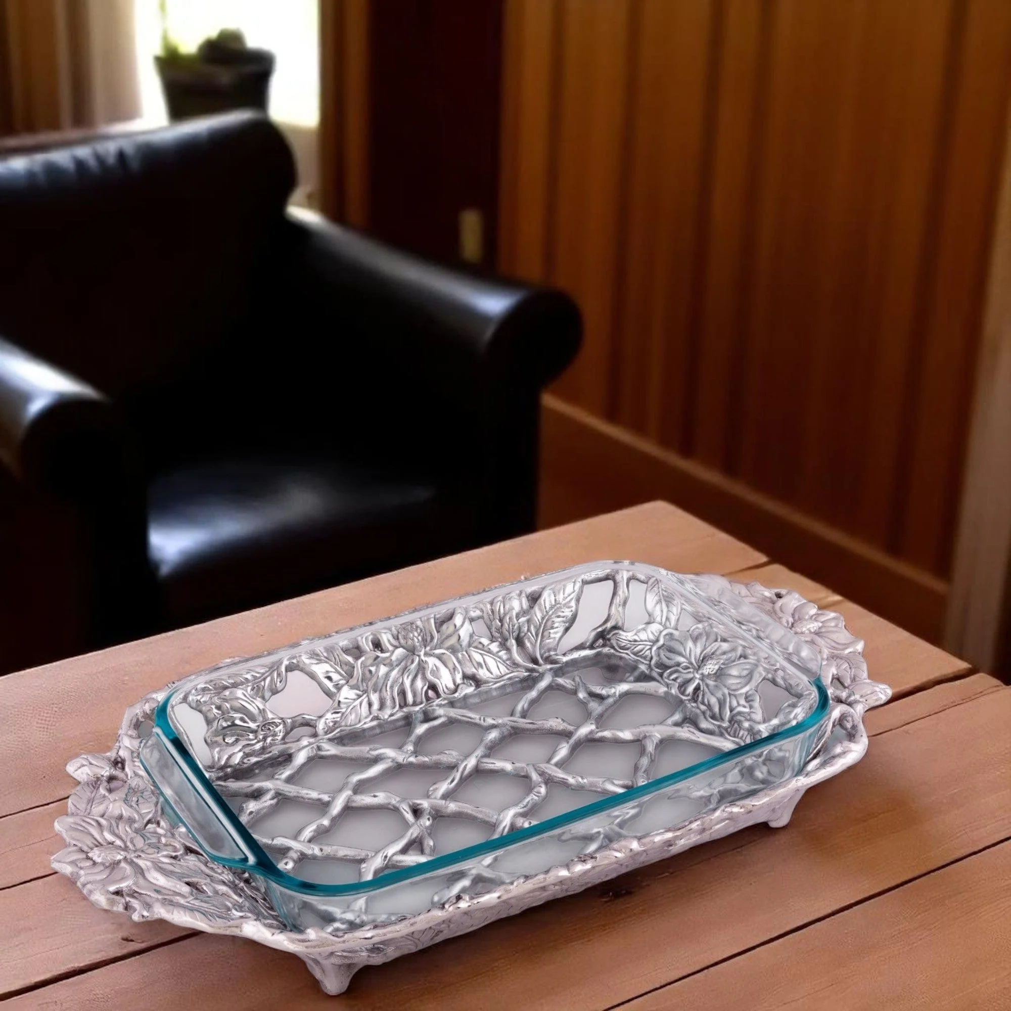 Magnolia Pyrex Holder 3qt - Image 2