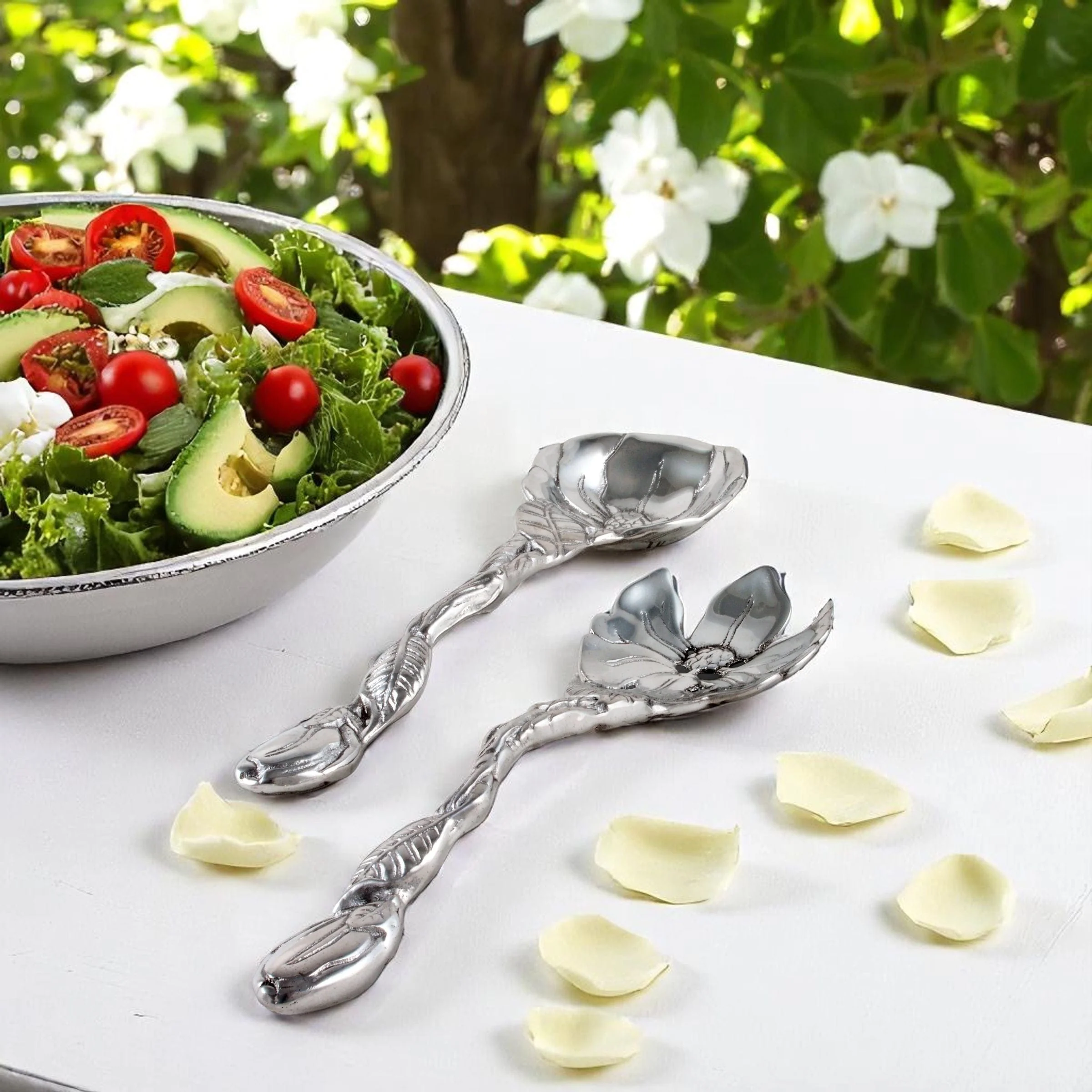 Magnolia Serving Set - Image 3