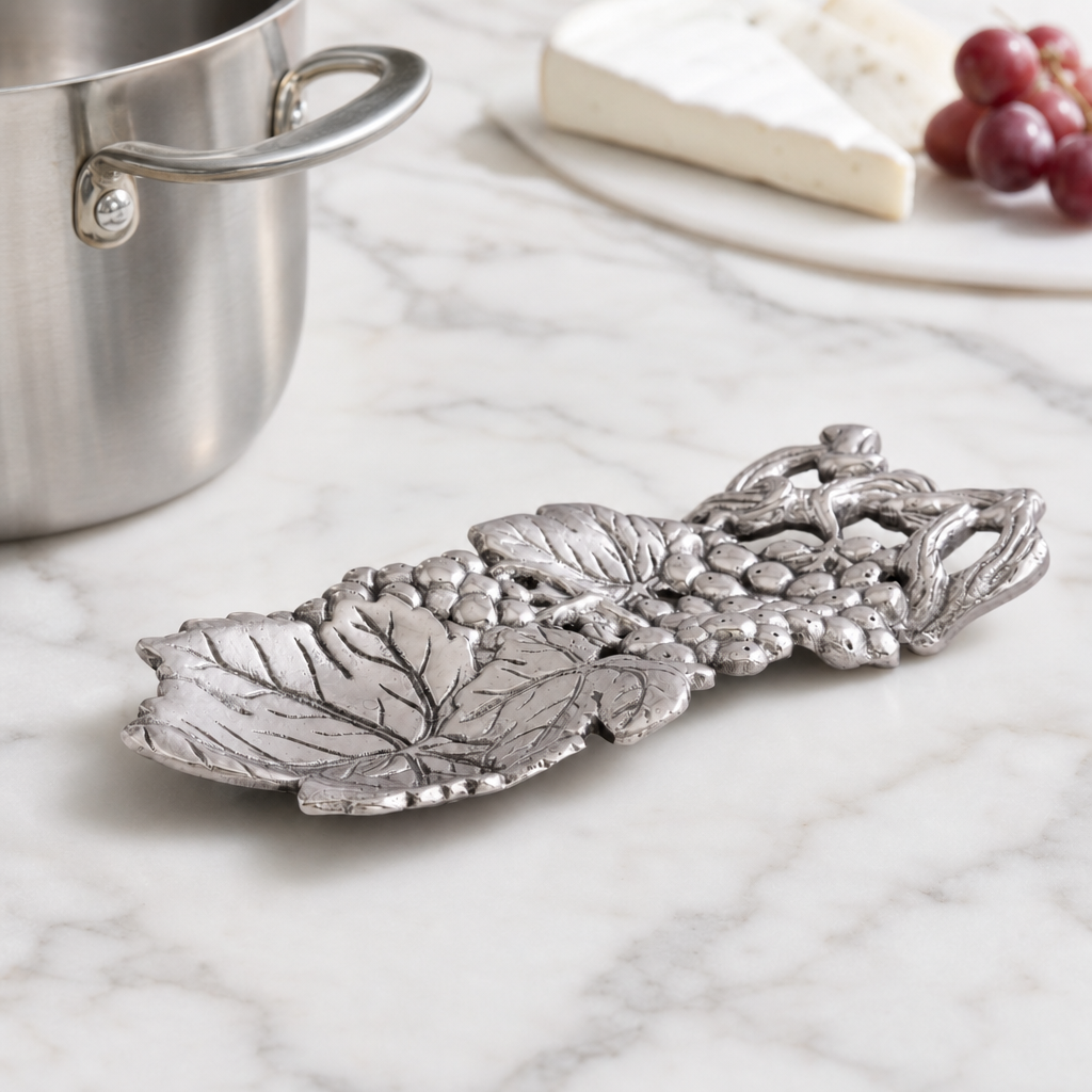 Arthur Court Grape Spoon Rest - Image 4
