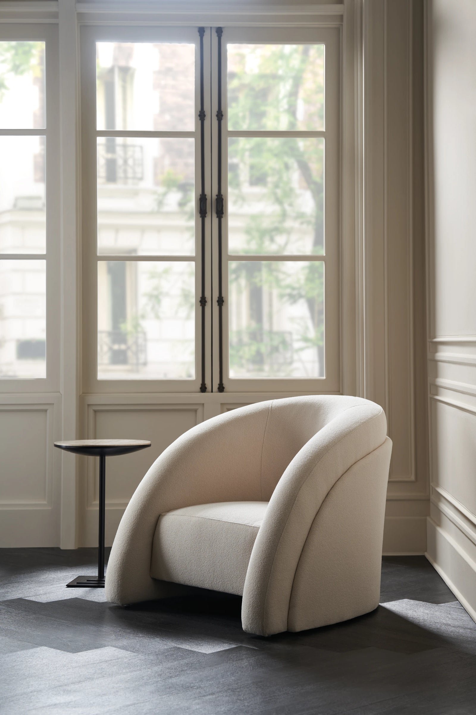 Caracole MOVEMENT CHAIR-IVORY