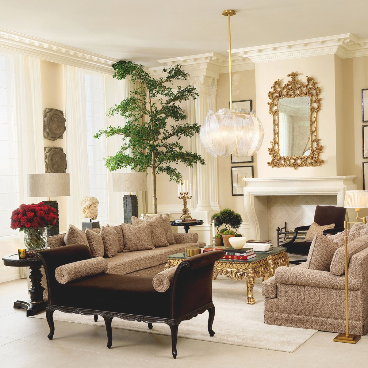 Eichholtz The Met Hibis Chandelier, Large