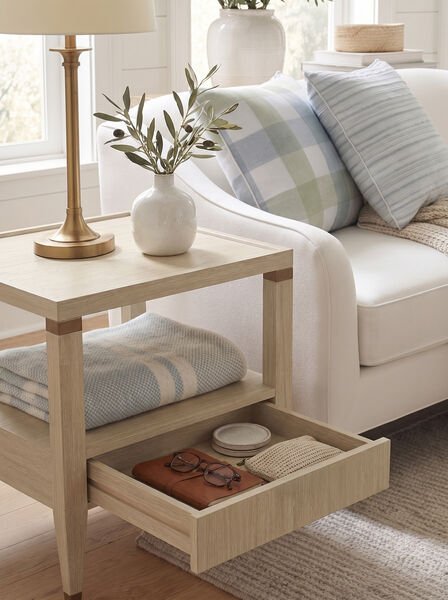 Jean Sofa in Snow